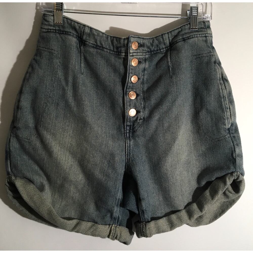 Free People We the Free Osaka Women's Size 27 Spearmint Relaxed Slouchy Shorts - Picture 3 of 5